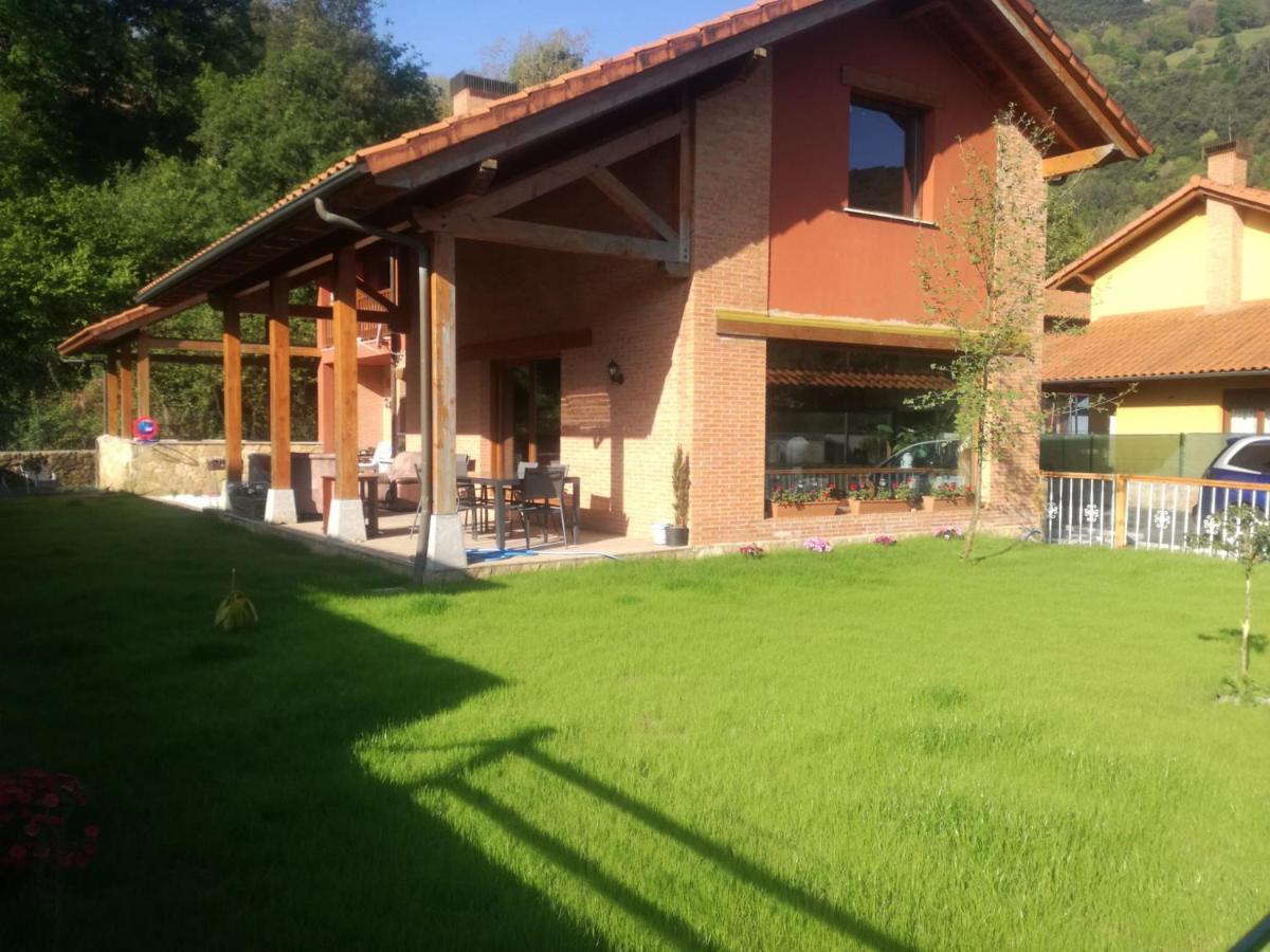 La Casa Malvarrosa Ampuero Esterno foto